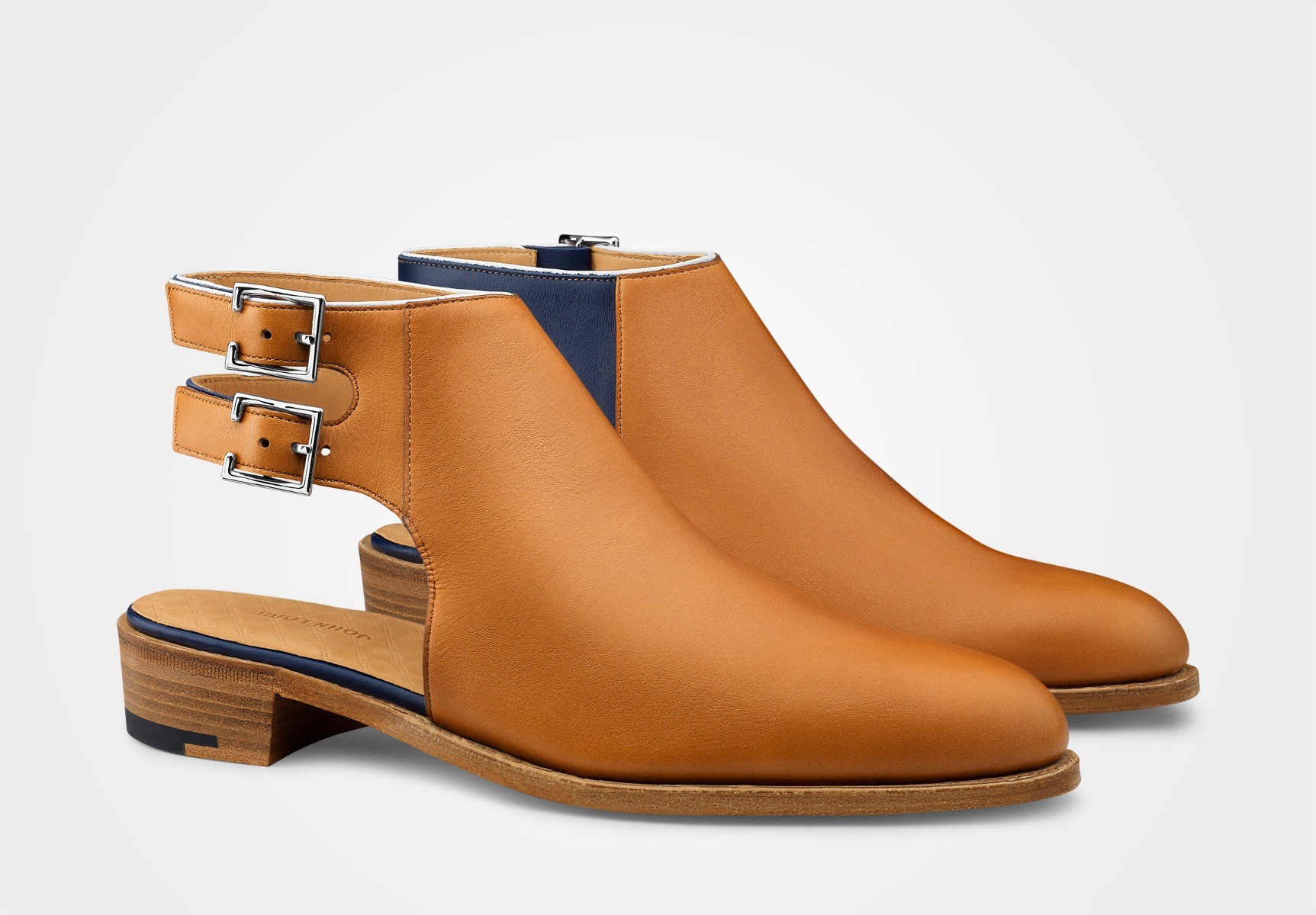 Women s Falcon